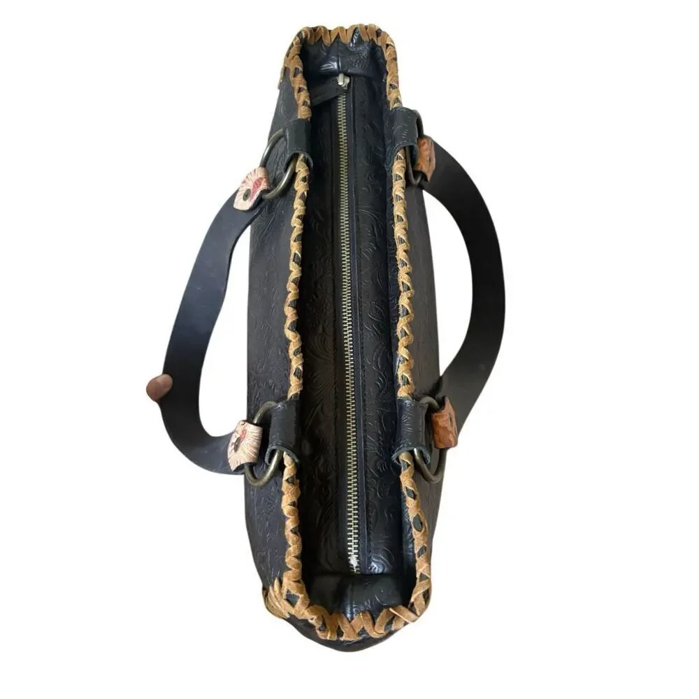 Santi Embossed Floral Western Y2K shoulder bag - Picture 14 of 16